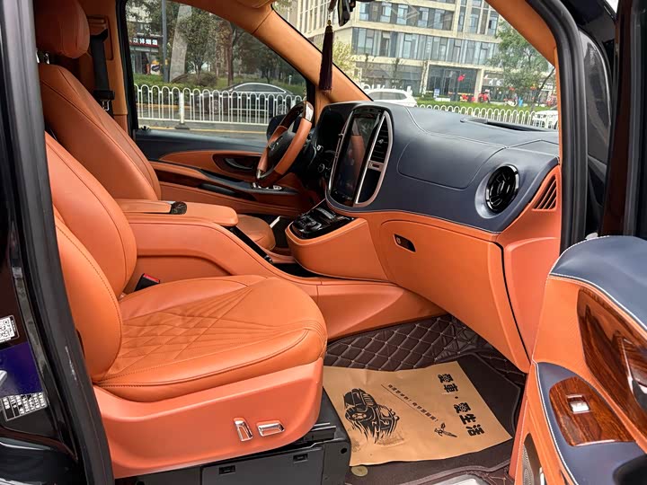 Фото 7 - Mercedes-Benz Vito