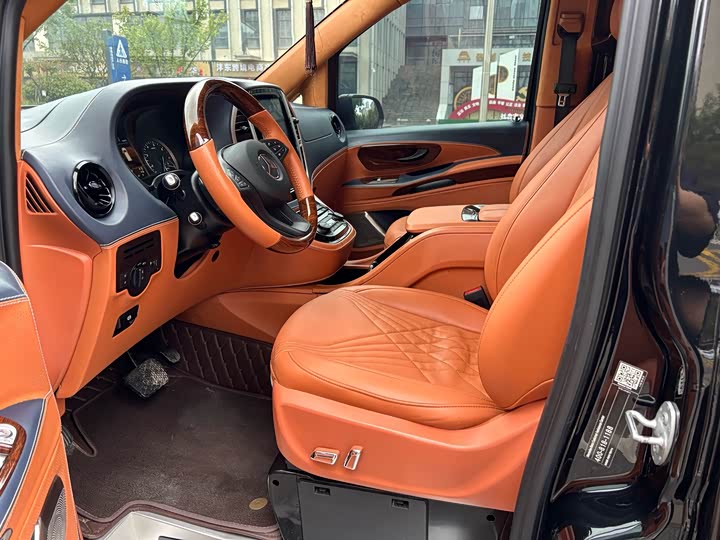 Фото 8 - Mercedes-Benz Vito