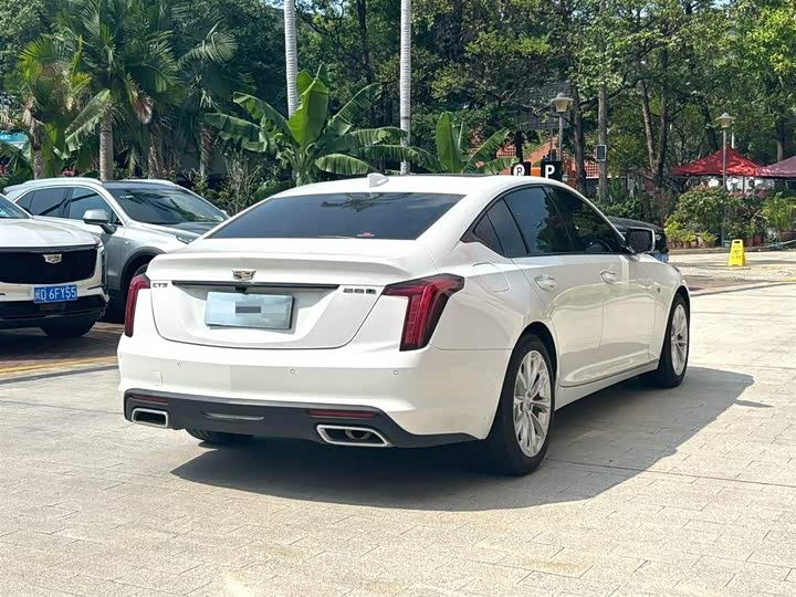 Фото 6 - Cadillac CT5