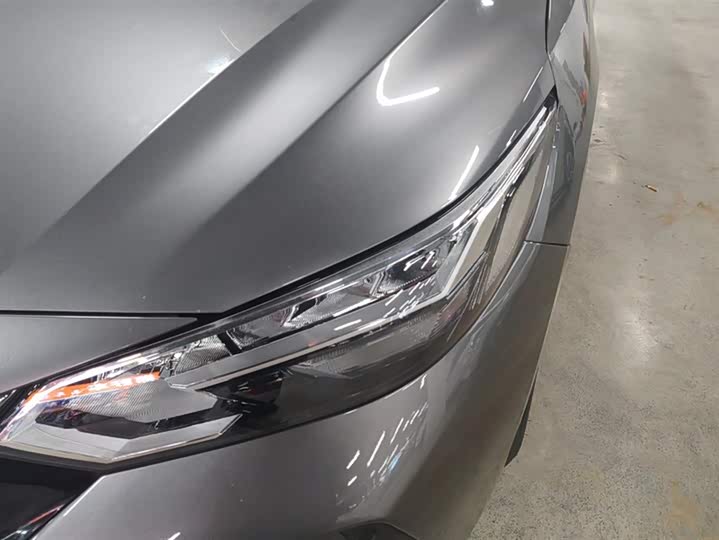 Фото 5 - Nissan Sylphy