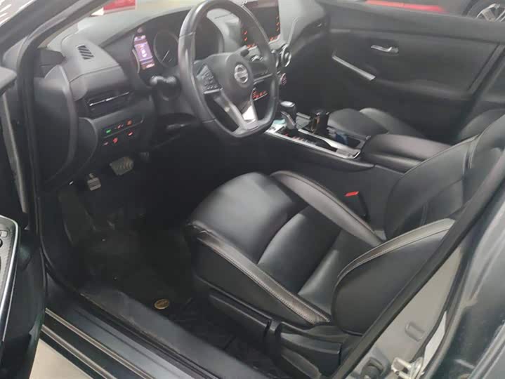 Фото 9 - Nissan Sylphy