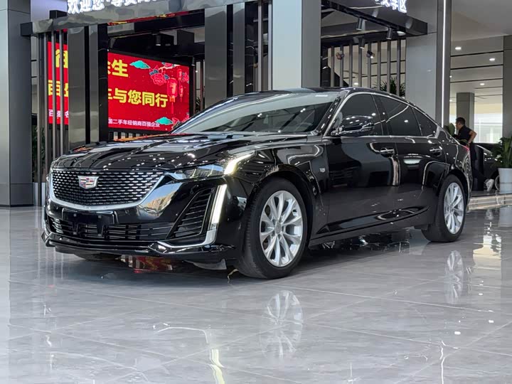 Фото 1 - Cadillac CT5