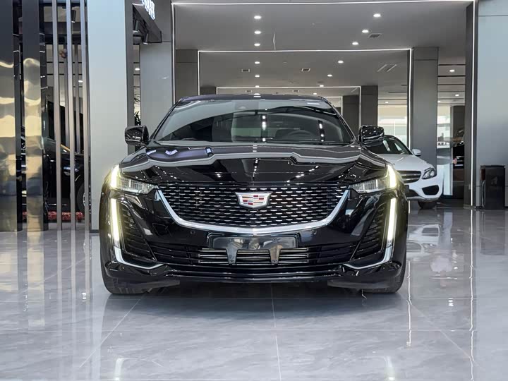 Фото 2 - Cadillac CT5