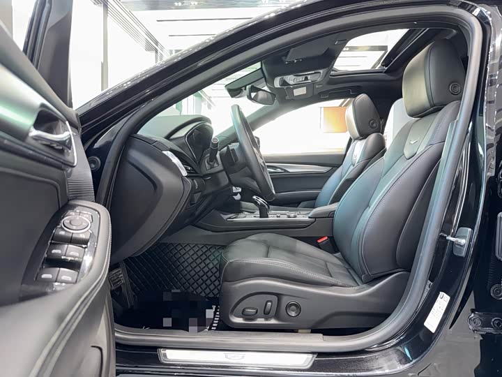 Фото 3 - Cadillac CT5