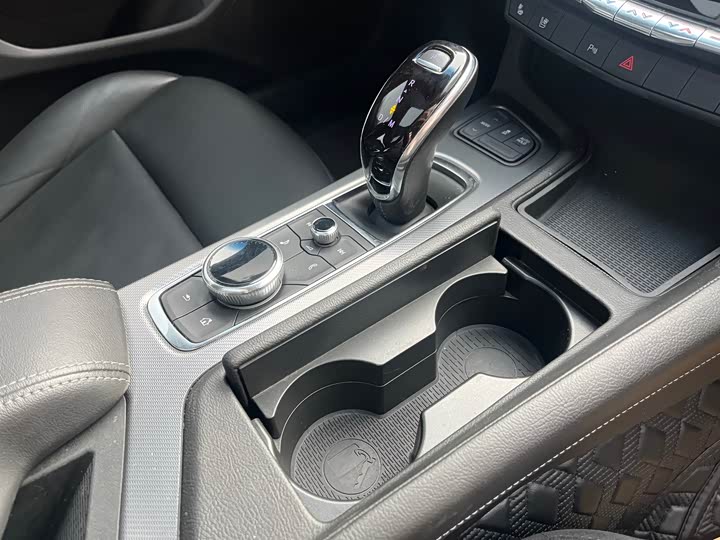 Фото 8 - Cadillac CT5