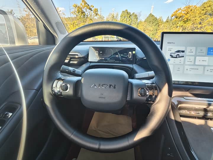 Фото 9 - GAC Aion V