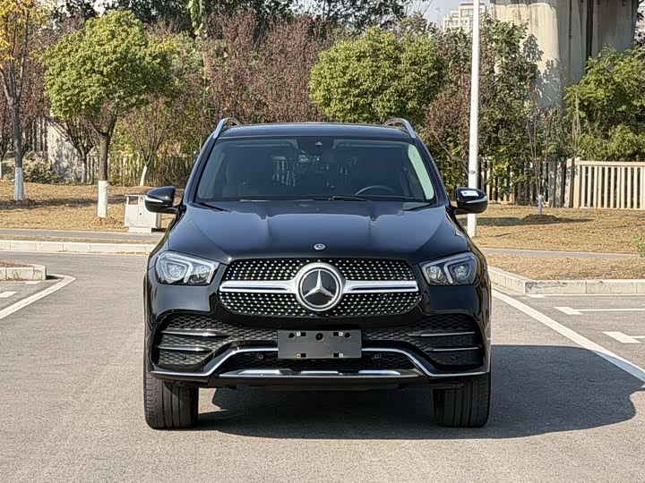 Фото 2 - Mercedes-Benz GLE-Class