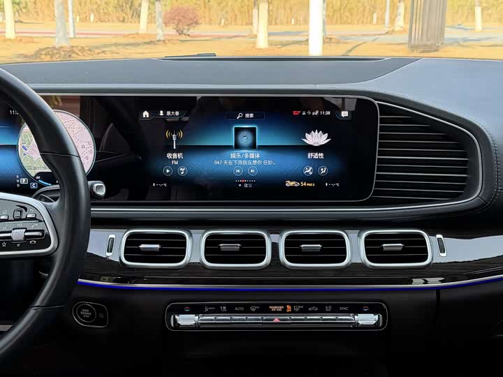 Фото 9 - Mercedes-Benz GLE-Class