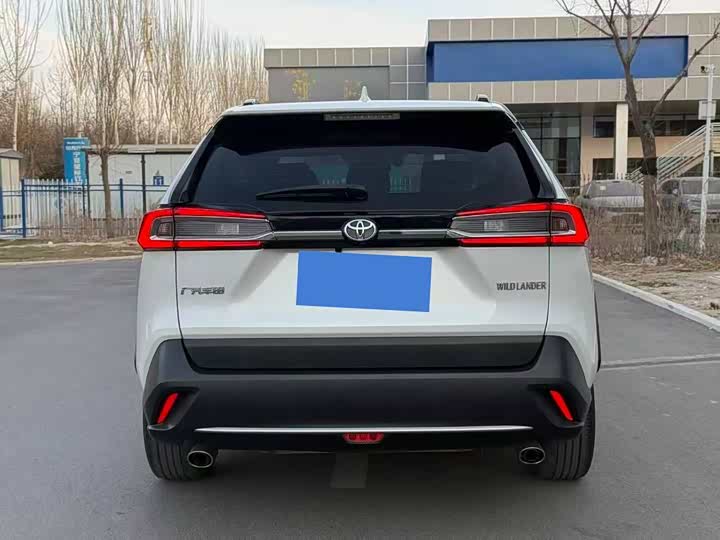 Фото 5 - Toyota Wildlander