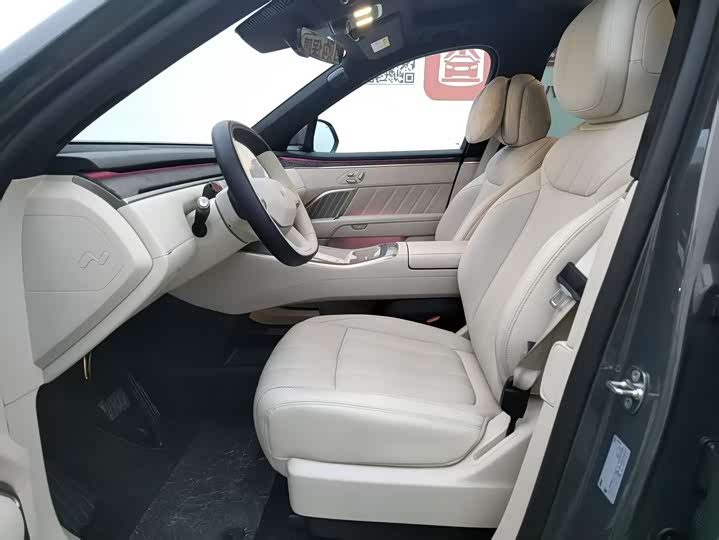 Фото 7 - Nio Onvo L90