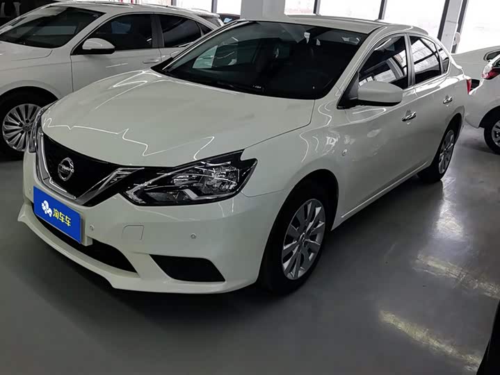 Фото 1 - Nissan Sylphy