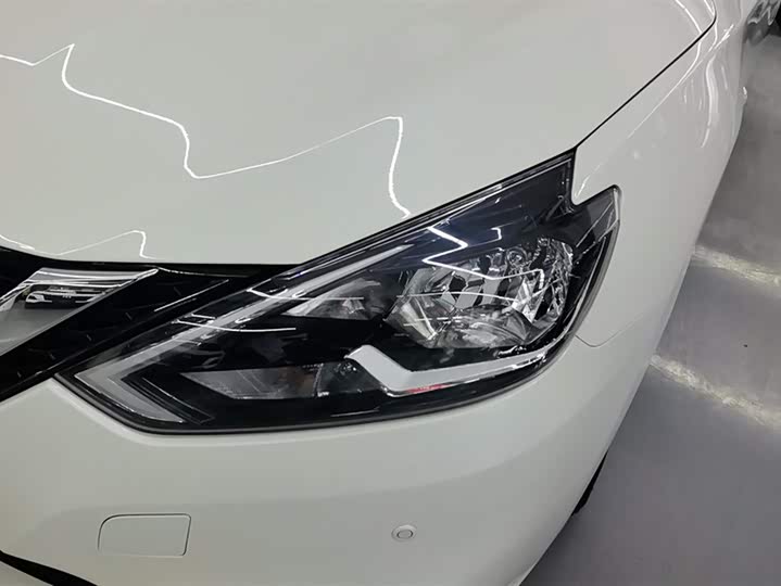 Фото 5 - Nissan Sylphy