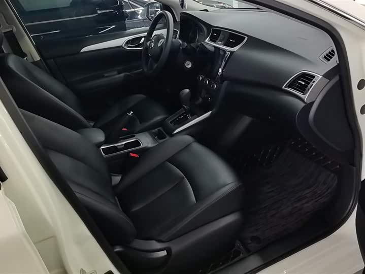 Фото 8 - Nissan Sylphy