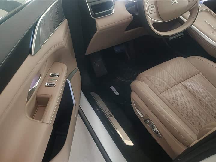 Фото 7 - XPeng G9