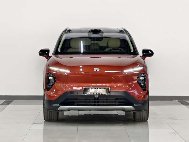 Фото 2 - Nio ES7