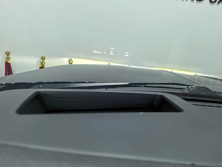 Фото 8 - Lincoln Navigator