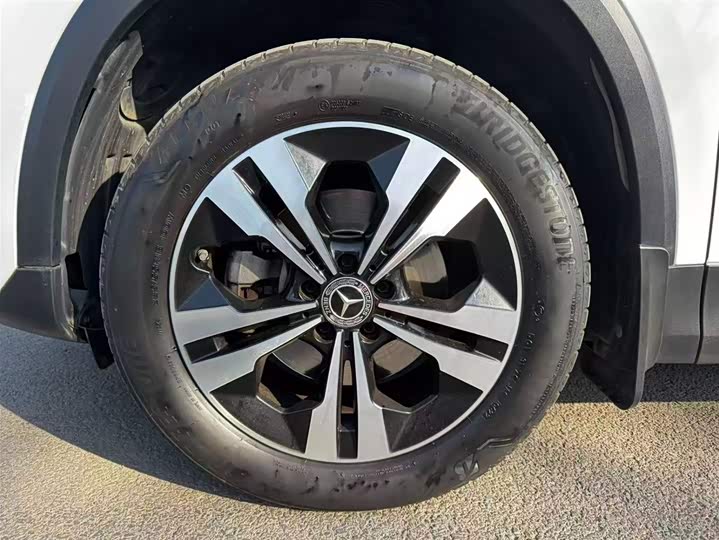 Фото 8 - Mercedes-Benz GLA-Class