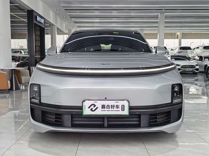 Фото 2 - LiXiang L9