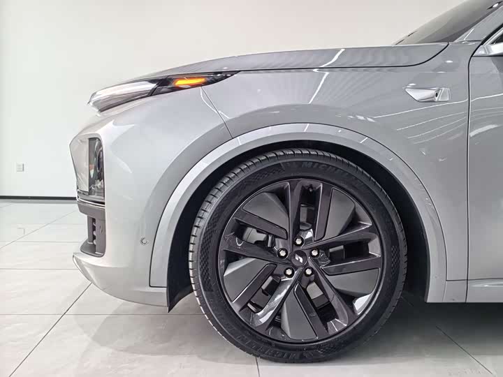 Фото 5 - LiXiang L9