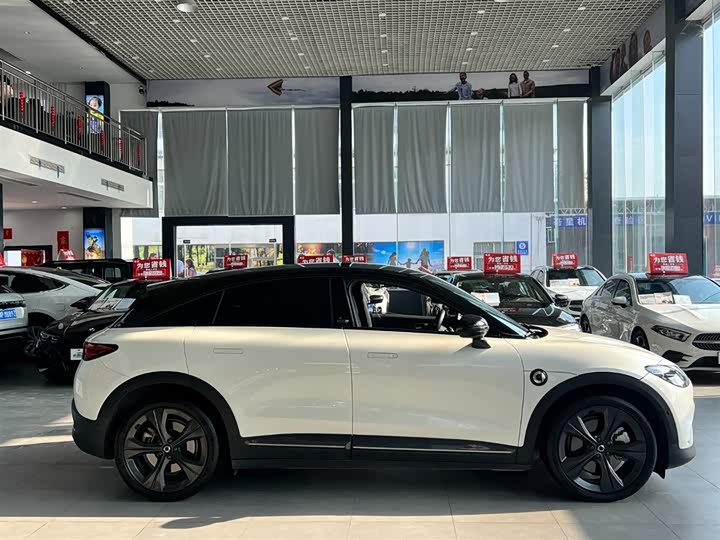 Фото 9 - Smart #3