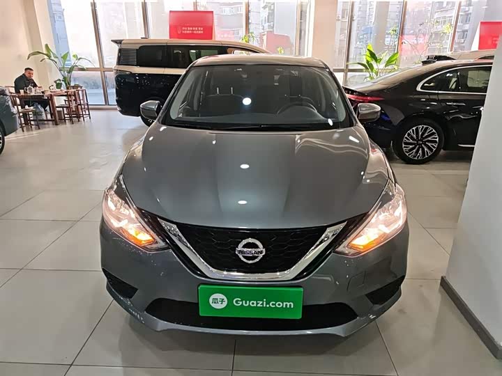 Фото 3 - Nissan Sylphy