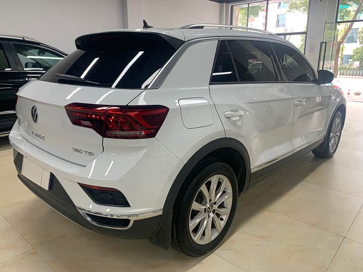 Фото 6 - Volkswagen T-Roc