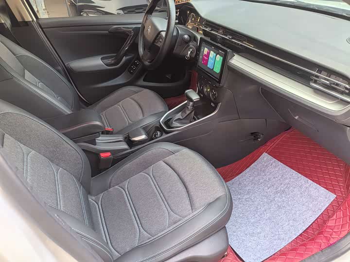 Фото 4 - Citroen C3-XR