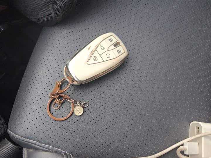 Фото 9 - Changan Raeton CC