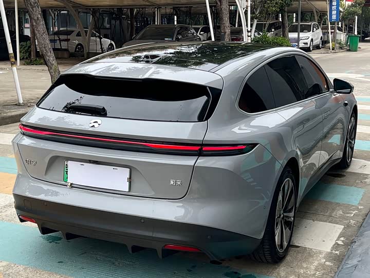 Фото 6 - Nio ET5T