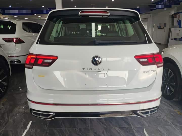 Фото 6 - Volkswagen Tiguan L Pro