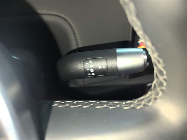 Фото 7 - LiXiang L9