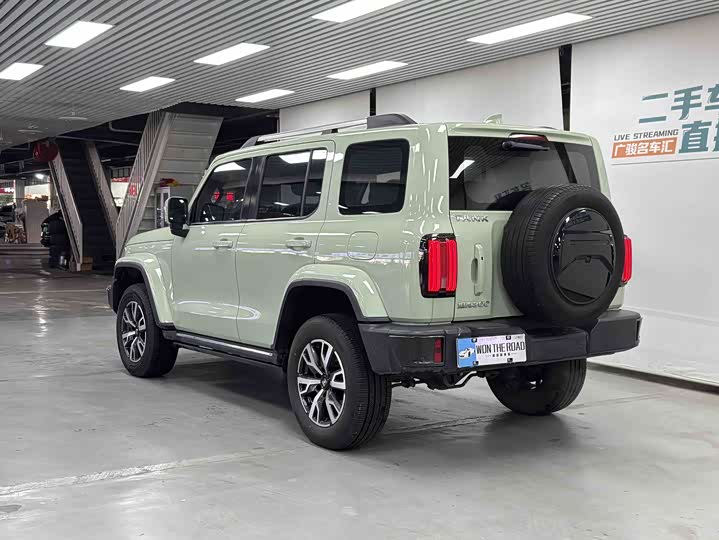 Фото 3 - Tank 300