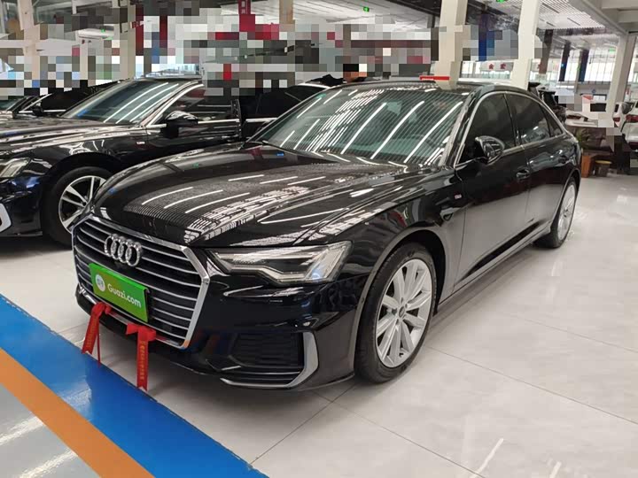 Фото 1 - Audi A6L