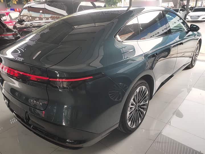 Фото 7 - Nissan N7