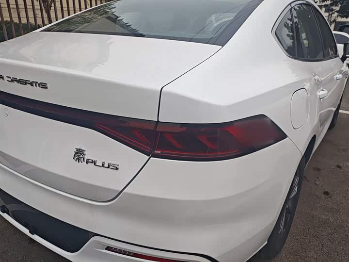 Фото 8 - BYD Qin Plus