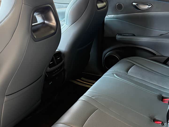 Фото 3 - BYD Sea Lion 07 DM-i Hybrid