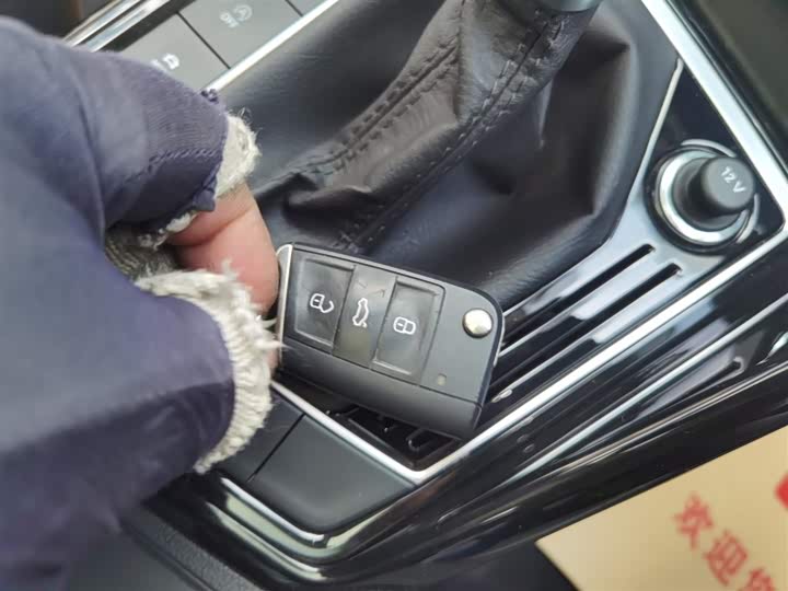 Фото 9 - Volkswagen Tayron