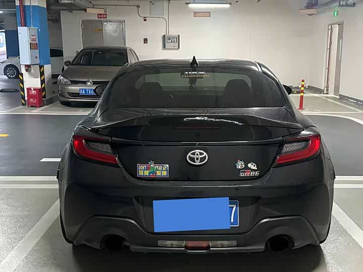 Фото 5 - Toyota GR86