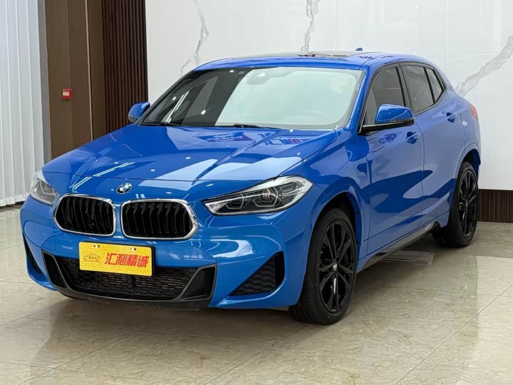 Фото 1 - BMW X2
