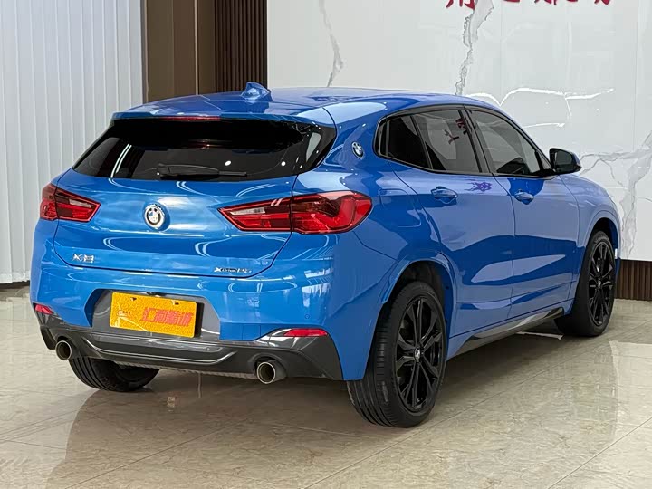 Фото 6 - BMW X2