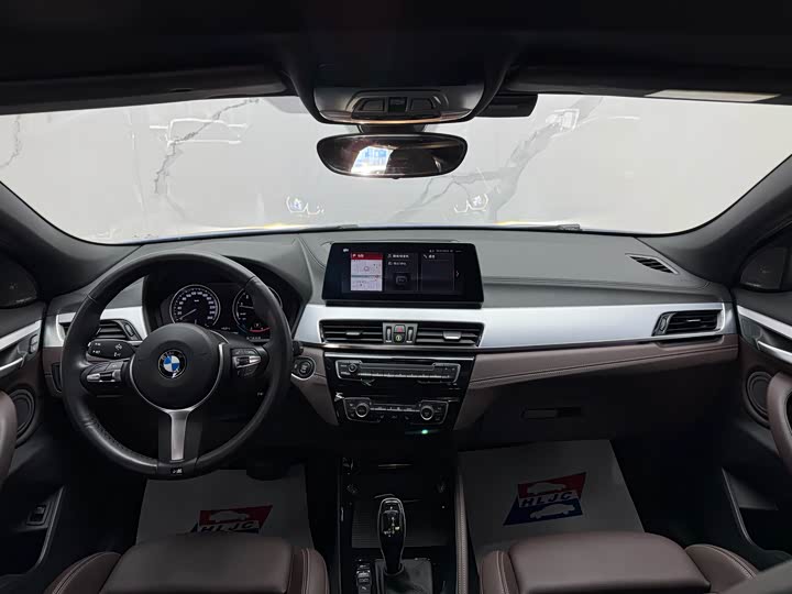 Фото 9 - BMW X2