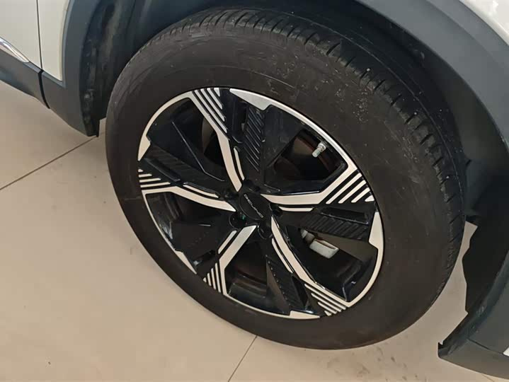 Фото 6 - Beijing X7