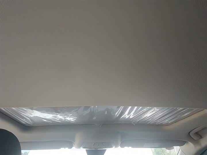 Фото 9 - Bestune B70