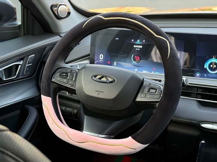 Фото 8 - Chery Tiggo 8 Plus