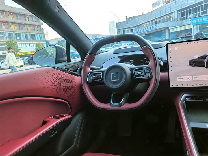 Фото 7 - Zeekr 007 GT