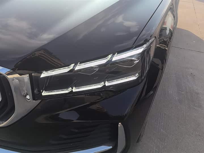 Фото 5 - Geely Monjaro