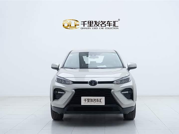 Фото 2 - Toyota Wildlander