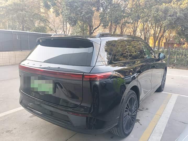 Фото 4 - XPeng G9