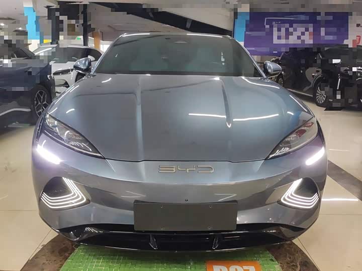 Фото 3 - BYD Seal