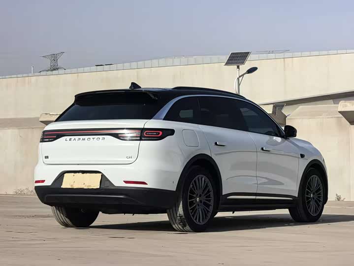 Фото 6 - Leapmotor C11